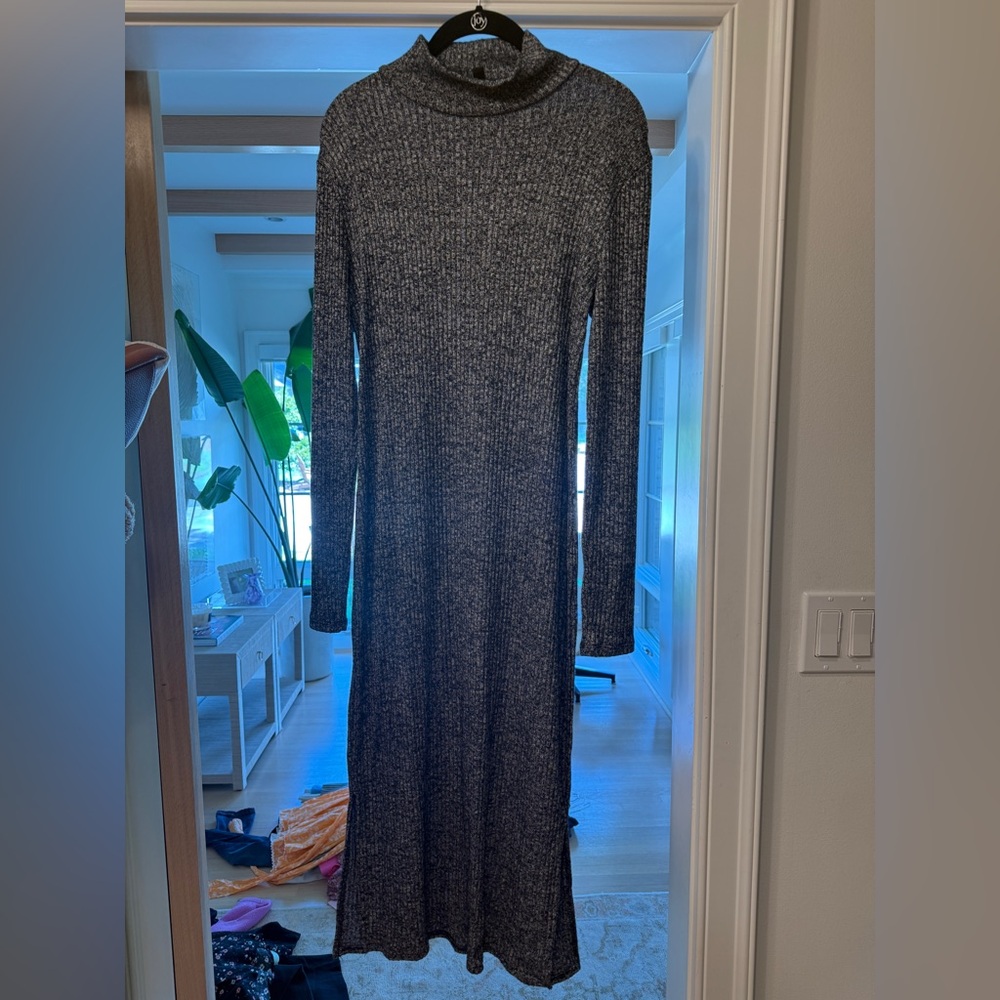 Banana Republic size Medium Sweater Dress